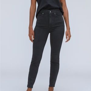 Everlane high rise super skinny jeans, little stretch. 30 but fits smaller.